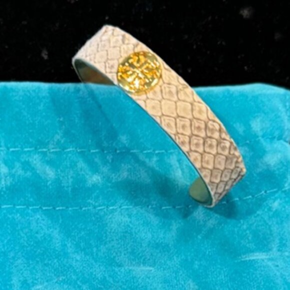 Rustic Cuff bracelet - Picture 2 of 2